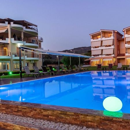 Aparthotel Anilio Plaza Zacharo Esterno foto