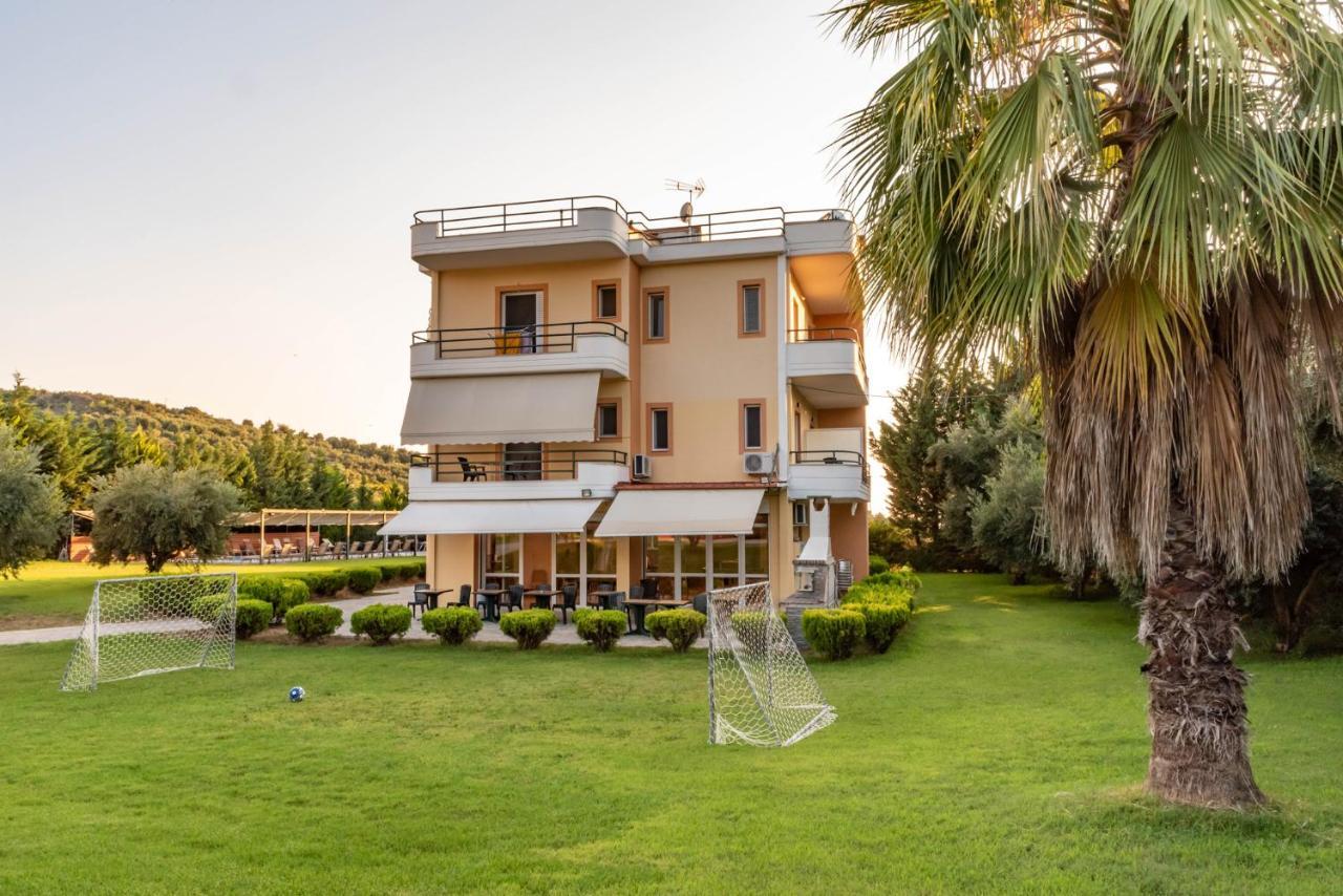 Aparthotel Anilio Plaza Zacharo Esterno foto