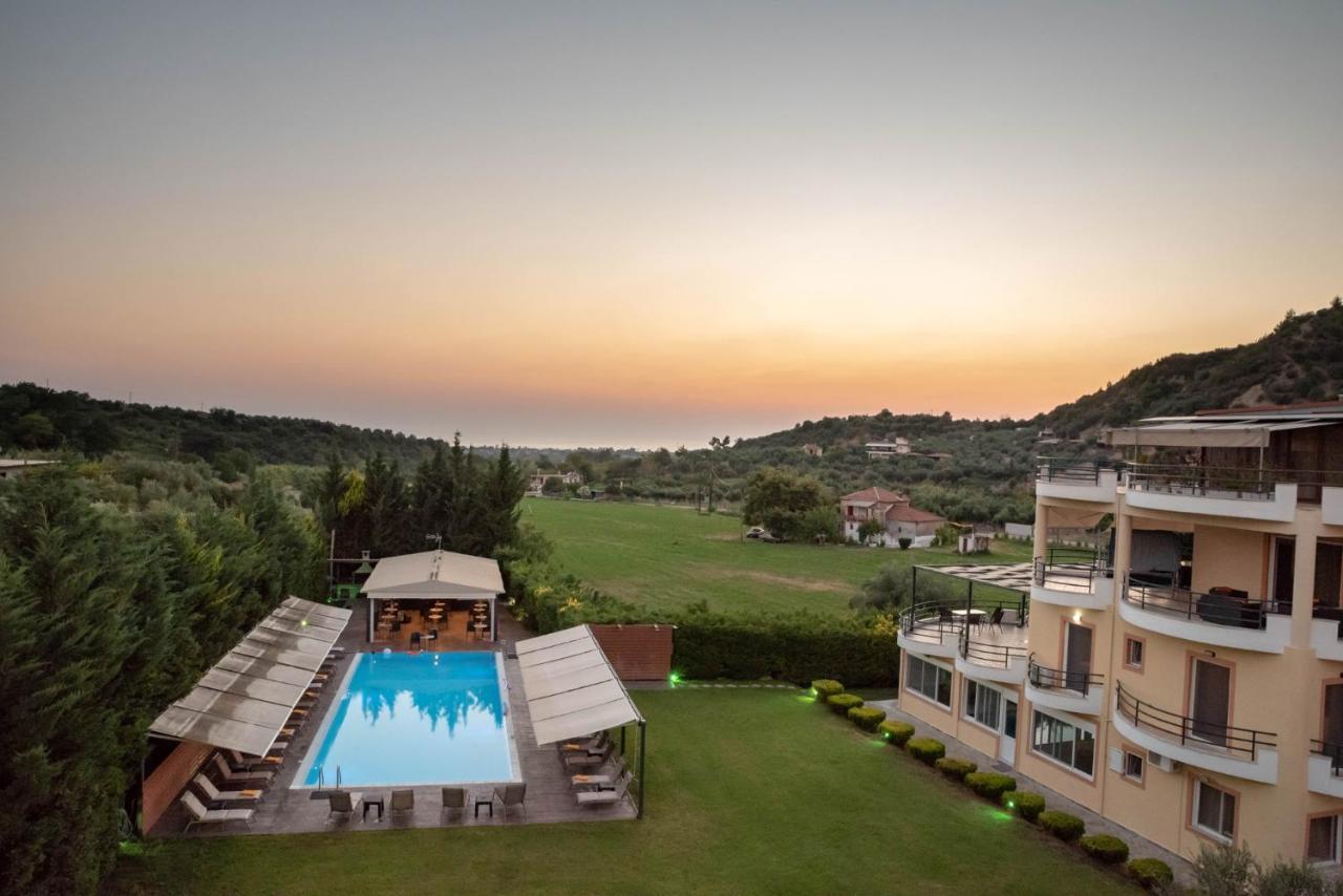 Aparthotel Anilio Plaza Zacharo Esterno foto